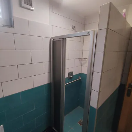 Pronajem Dreveneho Mobilheimu Stit Chlumec nad Cidlinou