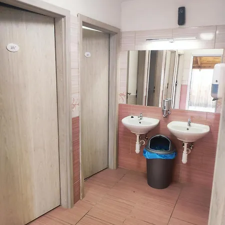 Pronajem Dreveneho Mobilheimu Stit * Chlumec nad Cidlinou